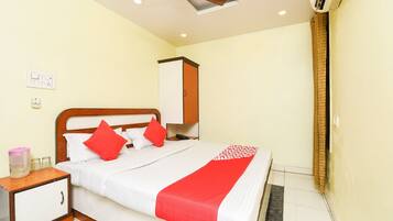 Standard Room | Free WiFi, bed sheets