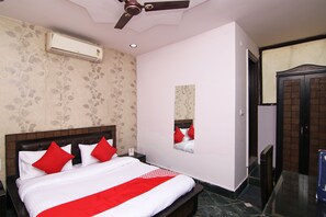 Room - OYO 22756 Hotel Chinar Inn (Gurugram)