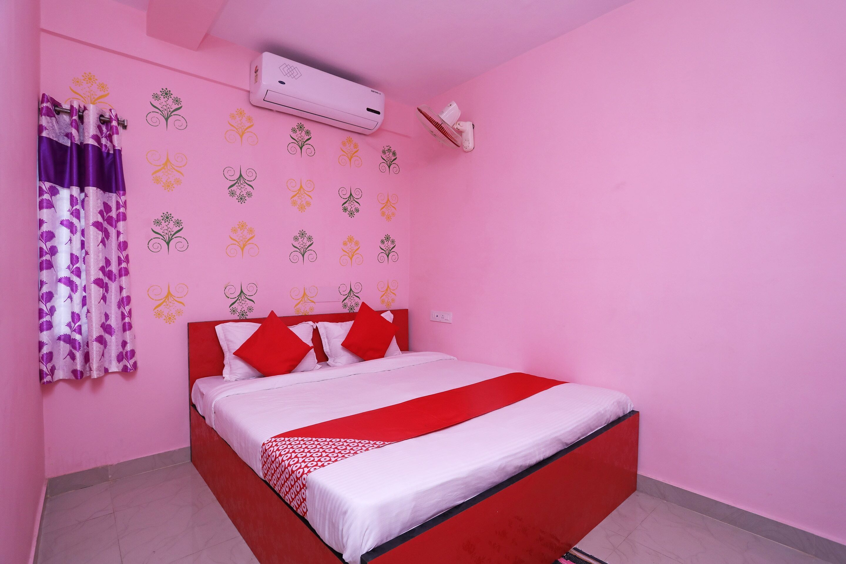 standard room | free wifi, bed sheets
