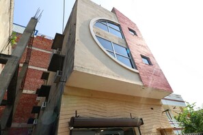 Exterior - OYO 22090 Hotel Mall Residency (Amritsar)