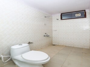 ห้องสแตนดาร์ด | ห้องน้ำ | ของใช้ในห้องน้ำฟรี, ผ้าเช็ดตัว