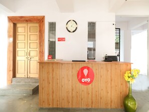 Reception - OYO 23431 Ocsa Inn (Nagpur)
