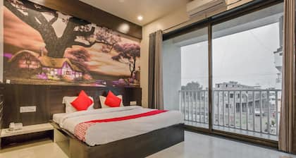 OYO 26117 Hotel Siddhivinayak Celebrations