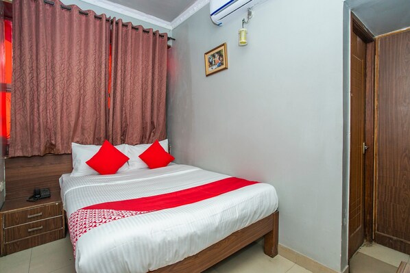 Single Room, 1 Twin Bed | Free WiFi, bed sheets