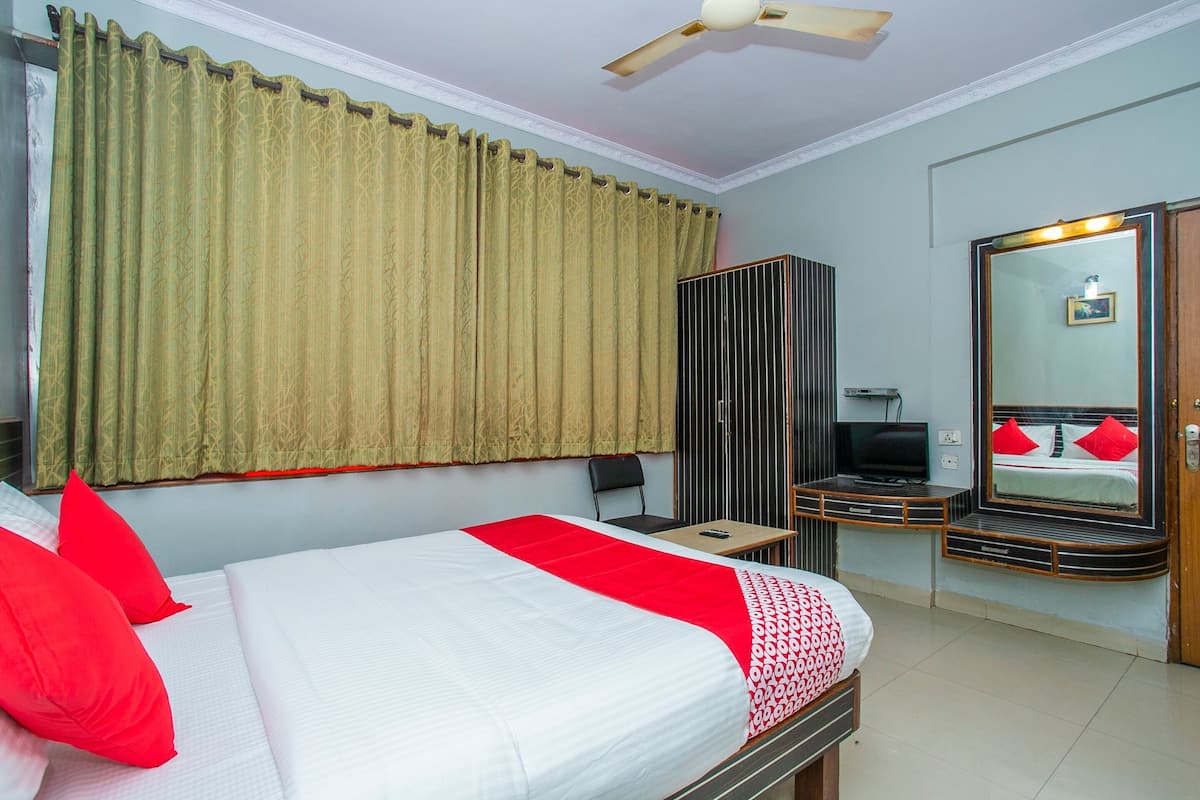 ห้องดีลักซ์ดับเบิลหรือทวิน, เตียงคิงไซส์ 1 เตียง | Wi-Fi ฟรี, ผ้าปูที่นอน