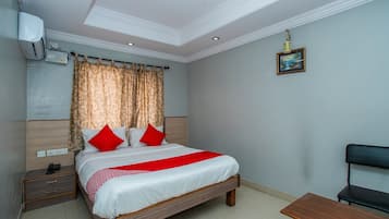Standard Room | Free WiFi, bed sheets
