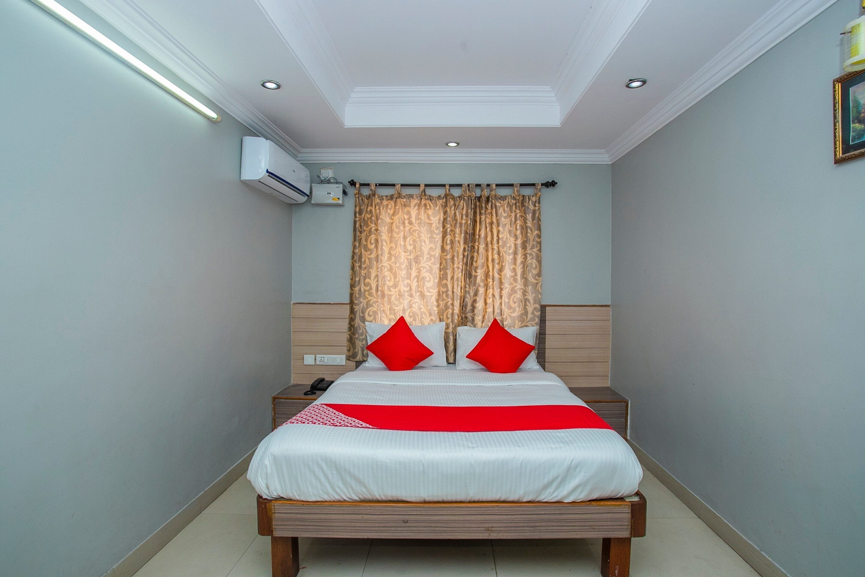 Standard Room | Free WiFi, bed sheets
