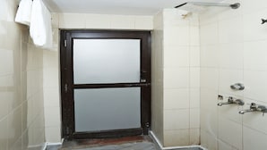 Amenidades de baño gratuitas y toallas