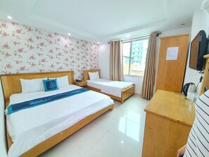 مكتب وواي فاي مجانًا