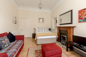 City Apartment, City View | Living area | Fireplace - Silver Lining Lochrin Terrace Apartment (Edinburgh)