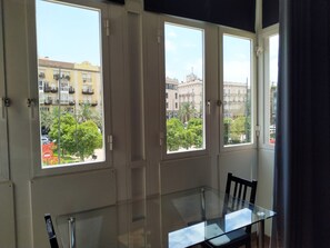 Superior Double Room, 1 King Bed, City View | City view