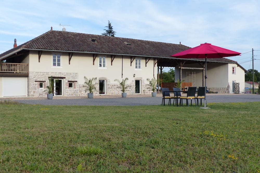 Gîtes Domaine de la Rochère