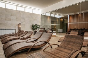 Hotstone-massages, diepe bindweefselmassages, Thaise massages