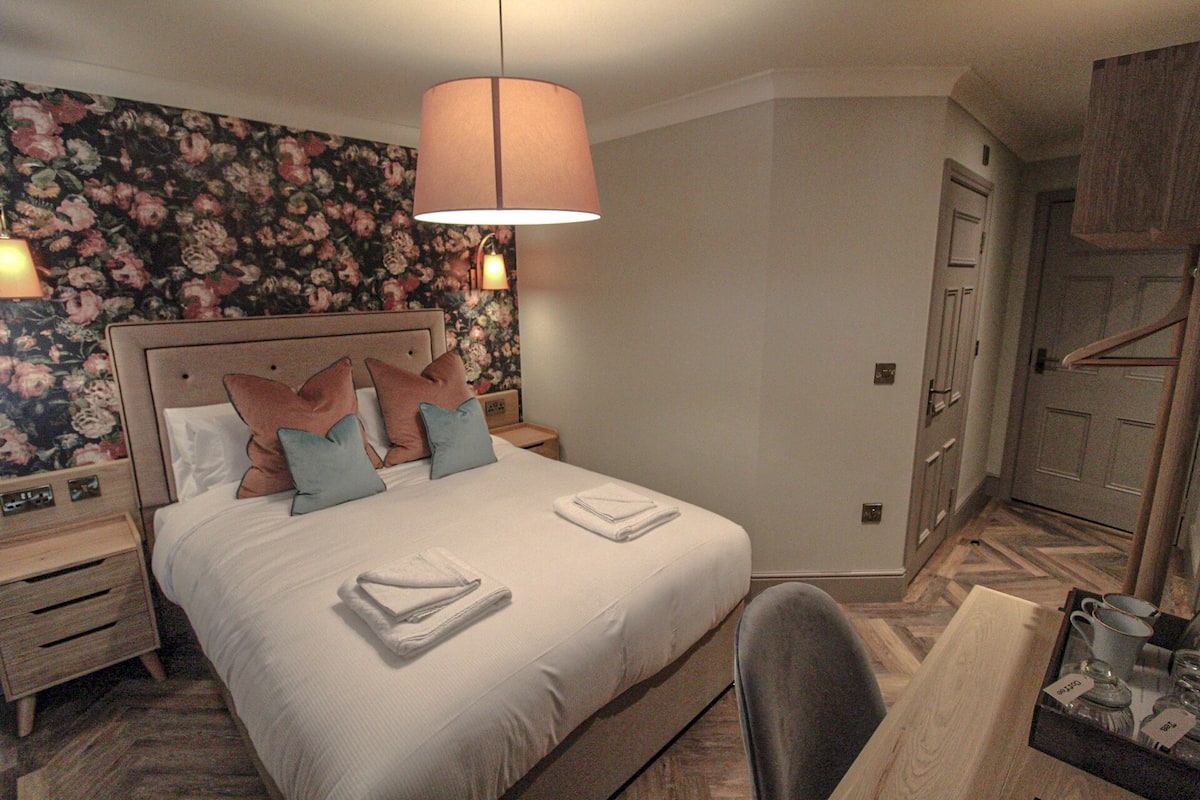Tweepersoonskamer, en-suite badkamer | 1 slaapkamer