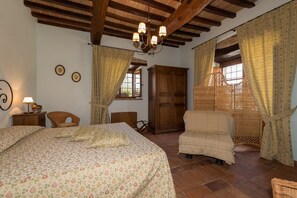 5 soveværelser, strygejern/strygebræt, Wi-Fi, sengetøj