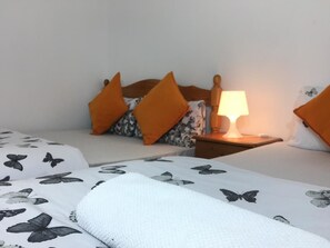 Huoneisto | Silitysrauta/-lauta, ilmainen Wi-Fi, vuodevaatteet