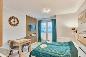 Suite Studio Supérieure | Décoration personnalisée, ameublement personnalisé, lits bébé (gratuits)