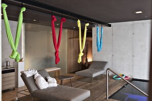 Salas de tratamientos para parejas, sauna, bañera de hidromasaje 