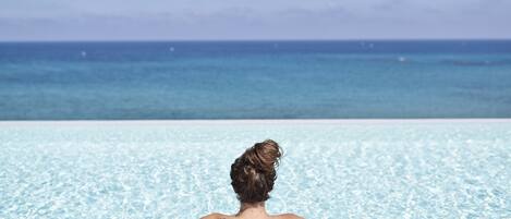 Indoor pool, outdoor pool, open 10:00 AM to 7:00 PM, free pool cabanas