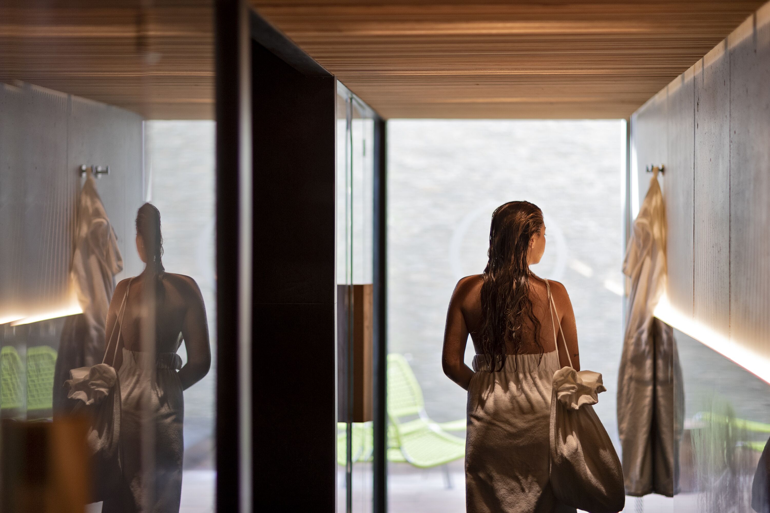couples treatment room(s), sauna, hot tub, steam room
