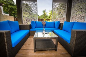 2-Bedrooms Villa with Private Pool | Terrace/patio - The Pearl Luxury Pool Villas (Ko Chang)