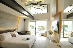 Ropa de cama de alta calidad y minibar 