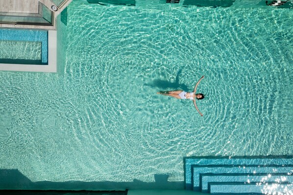 Seasonal outdoor pool