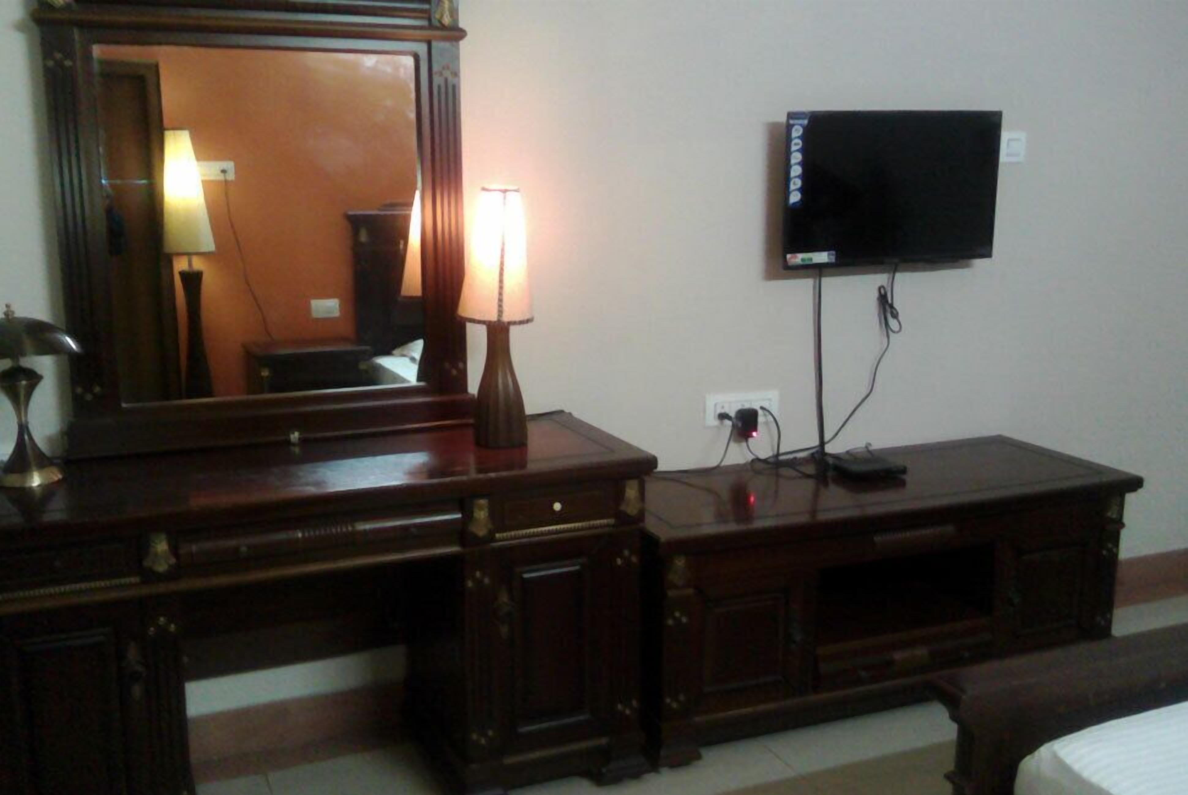 deluxe room, 1 double bed | room amenity