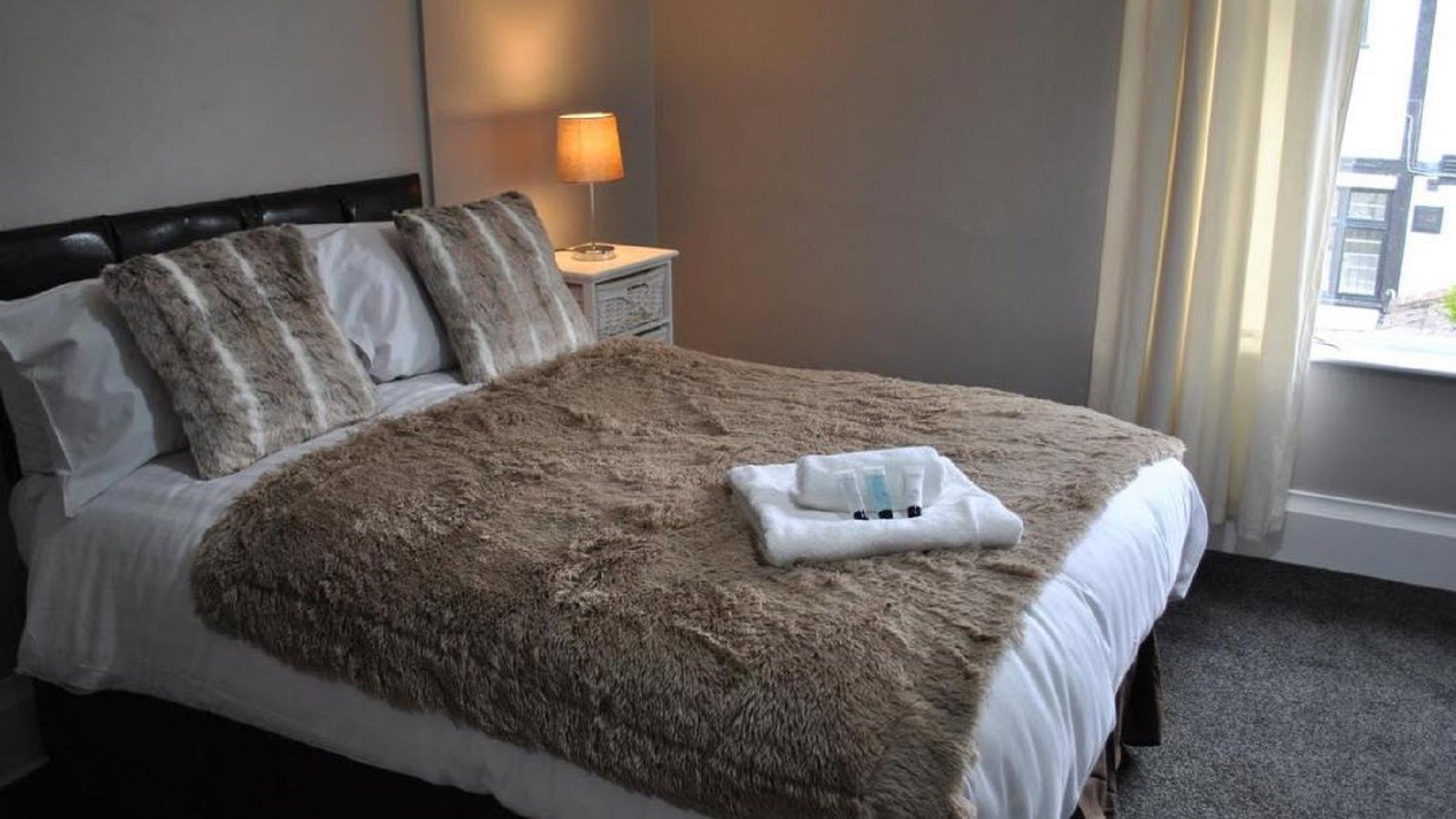 룸 | 다리미/다리미판, 무료 WiFi, 침대 시트