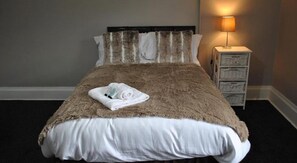 Abbey Lodge Standard Double - Abbey Lodge Self Catering Accommodation (Selby)