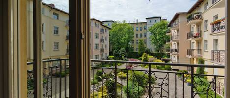 Apartment | Balcony