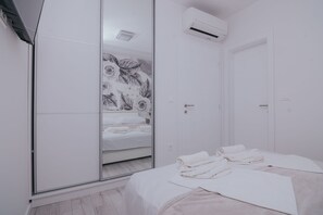 디럭스 아파트, 침실 2개, 테라스 (B3) | 객실 내 금고, 노트북 작업 공간, 다리미/다리미판, 간이 침대