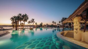 2 outdoor pools, sun loungers