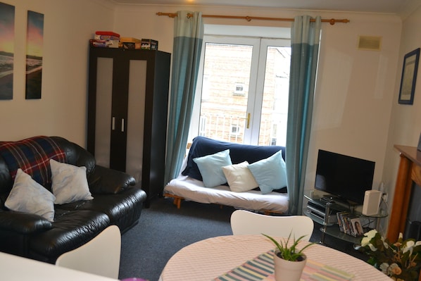 City Apartment, Multiple Beds | Living area | LCD TV, Netflix - Abbey Street City Centre Apartment (Dublin)