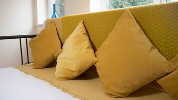 City Apartment, 1 Double Bed with Sofa bed | Living area | LCD TV, Netflix