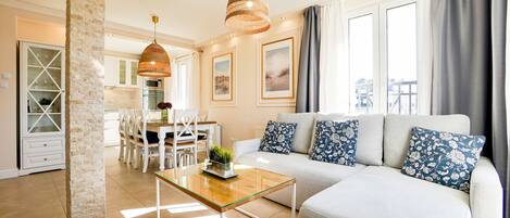 Deluxe Apartment, Multiple Beds, Partial Sea View | In-room safe, soundproofing, iron/ironing board, free WiFi