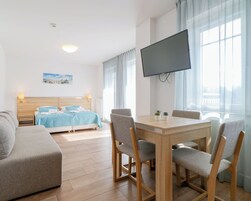 Junior Suite, 1 Queen Bed with Sofa bed | Free WiFi