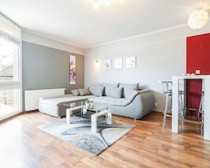 Standard-Suite, 1 Queen-Bett und Schlafsofa | 1 Schlafzimmer, individuell dekoriert, individuell eingerichtet