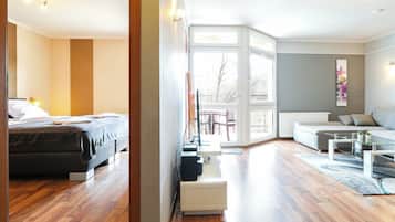 Standard Suite, 1 Queen Bed with Sofa bed | 1 bedroom, individually decorated, individually furnished