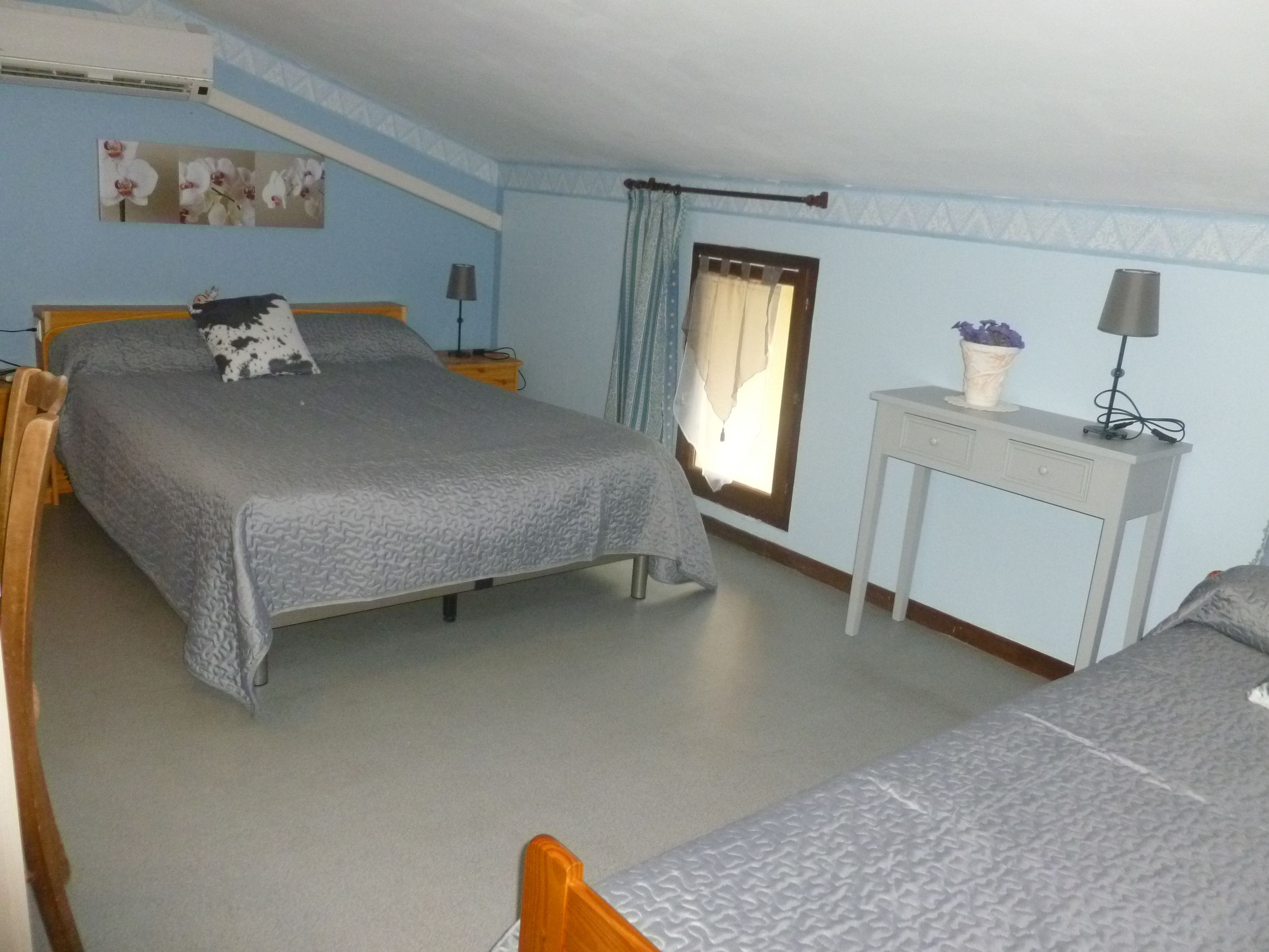 standard quadruple room | individually decorated, individually furnished, desk, blackout curtains