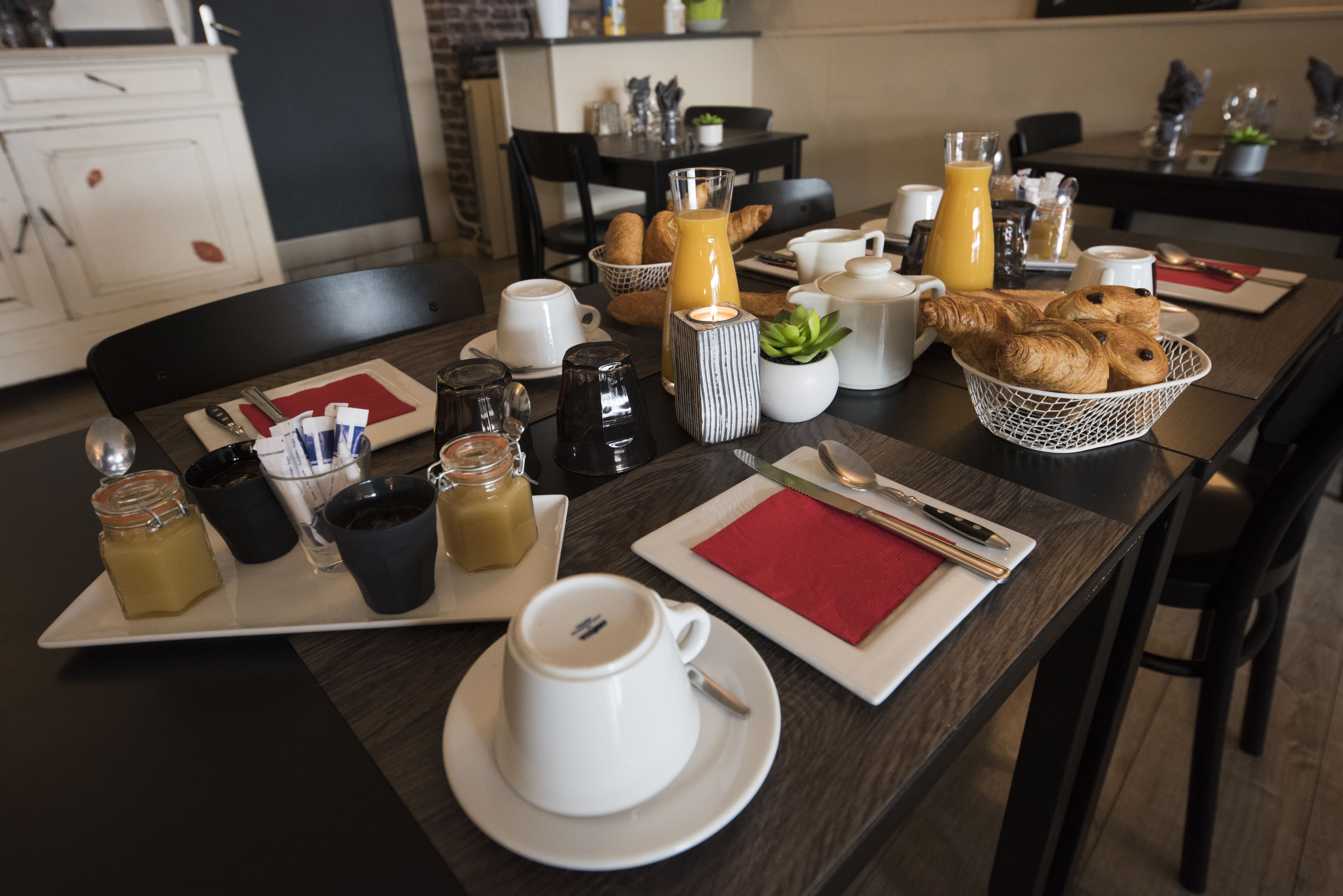 daily buffet breakfast (eur 7.50 per person)