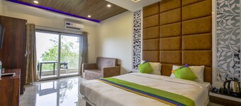 Treebo Prince Palace