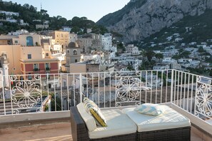 Rooftop terrace - Rooftop Luxury Apartment (Capri)