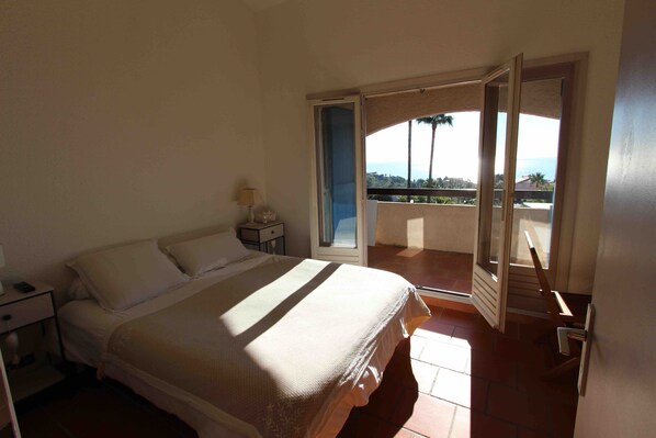 2 عدّة غرف نوم