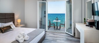 Kyma Rooms & Suites