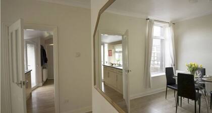 RoomTel - Brook House