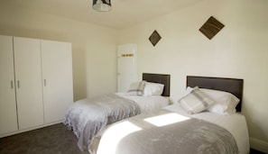 Free WiFi, bed sheets