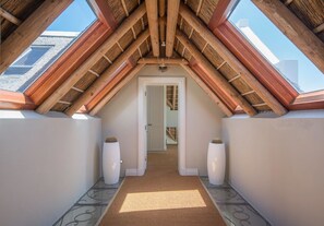 Standard House, 4 Bedrooms | Terrace/patio - The Beach Villa (Cape Town)