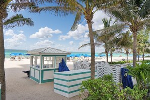 On the beach, sun-loungers, beach umbrellas, beach towels - Marenas Beach Resort by FMM (Sunny Isles Beach)