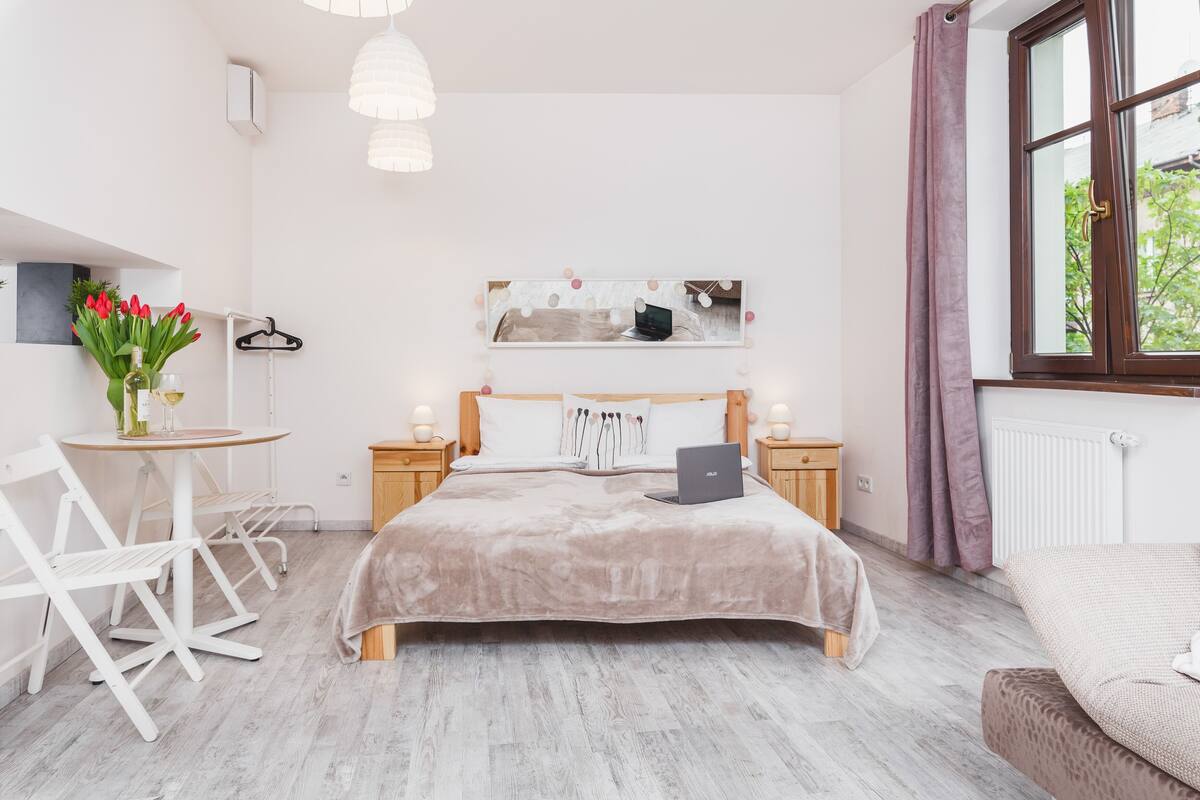 1 bedroom, iron/ironing board, free WiFi, bed sheets